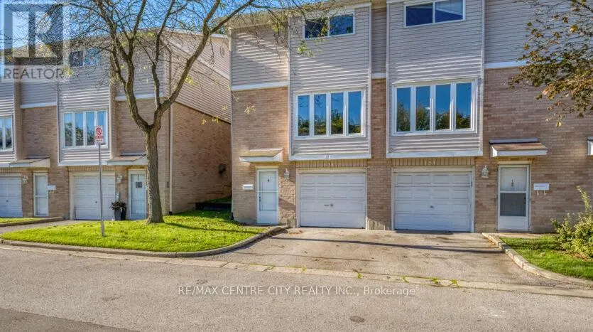 124 - 320 WESTMINSTER AVENUE, #124