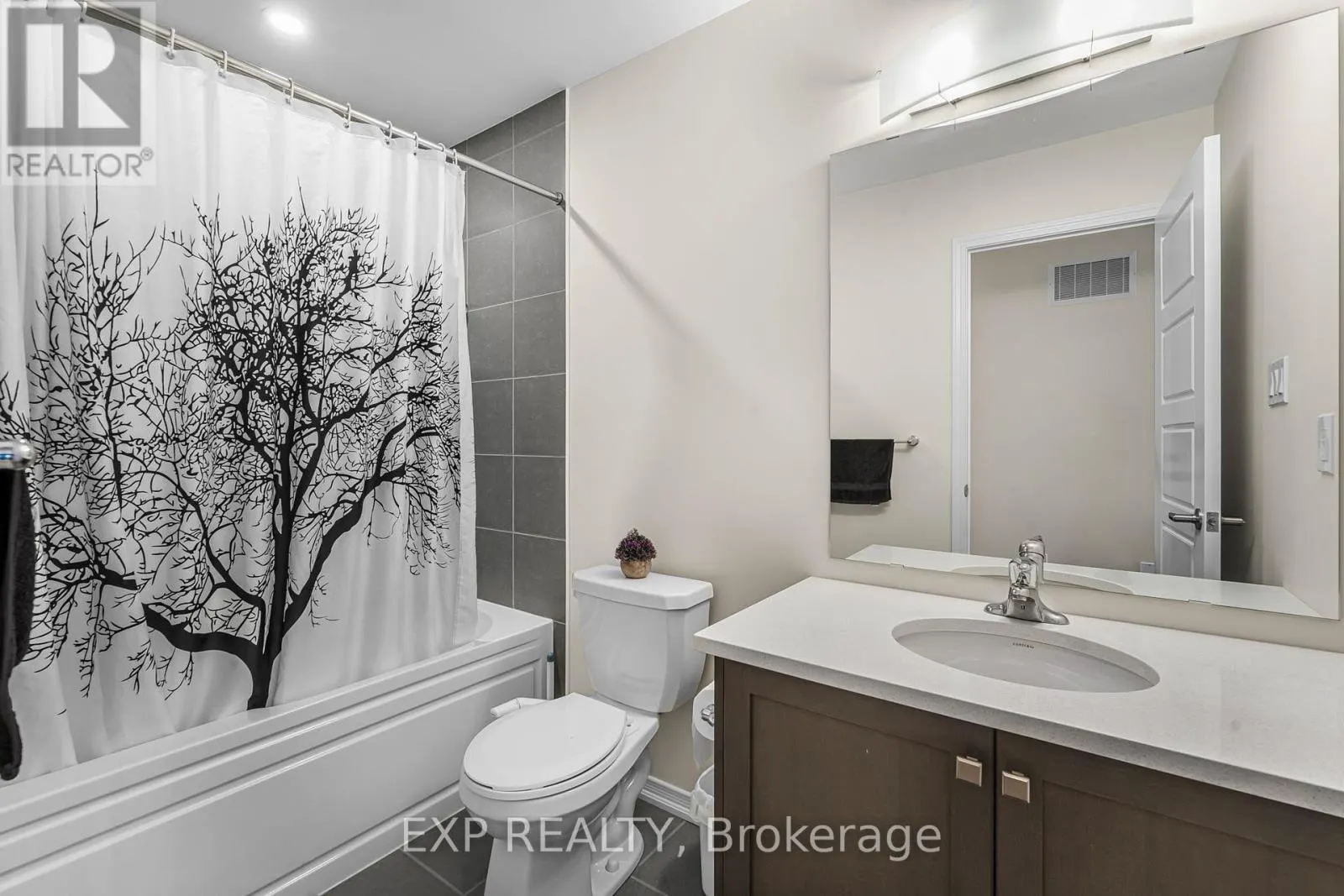 22 - 8317 MULBERRY DRIVE