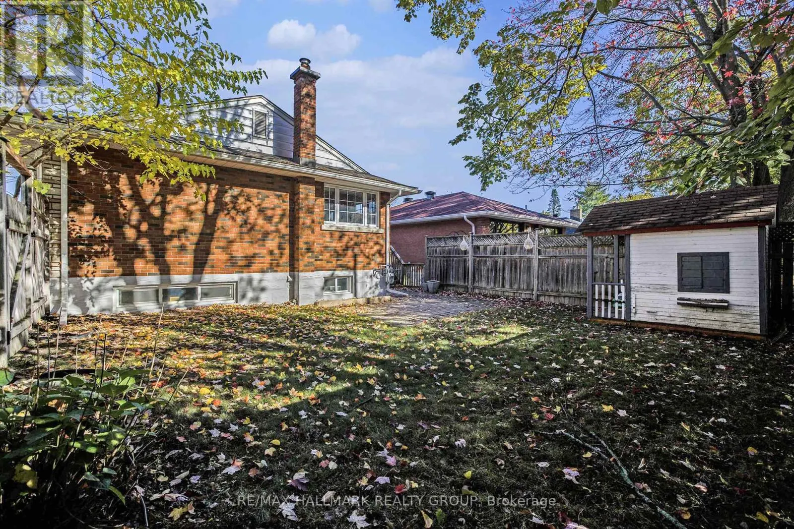715 HOLT CRESCENT