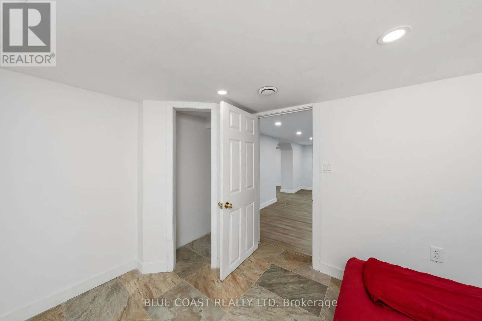 156 QUEEN STREET