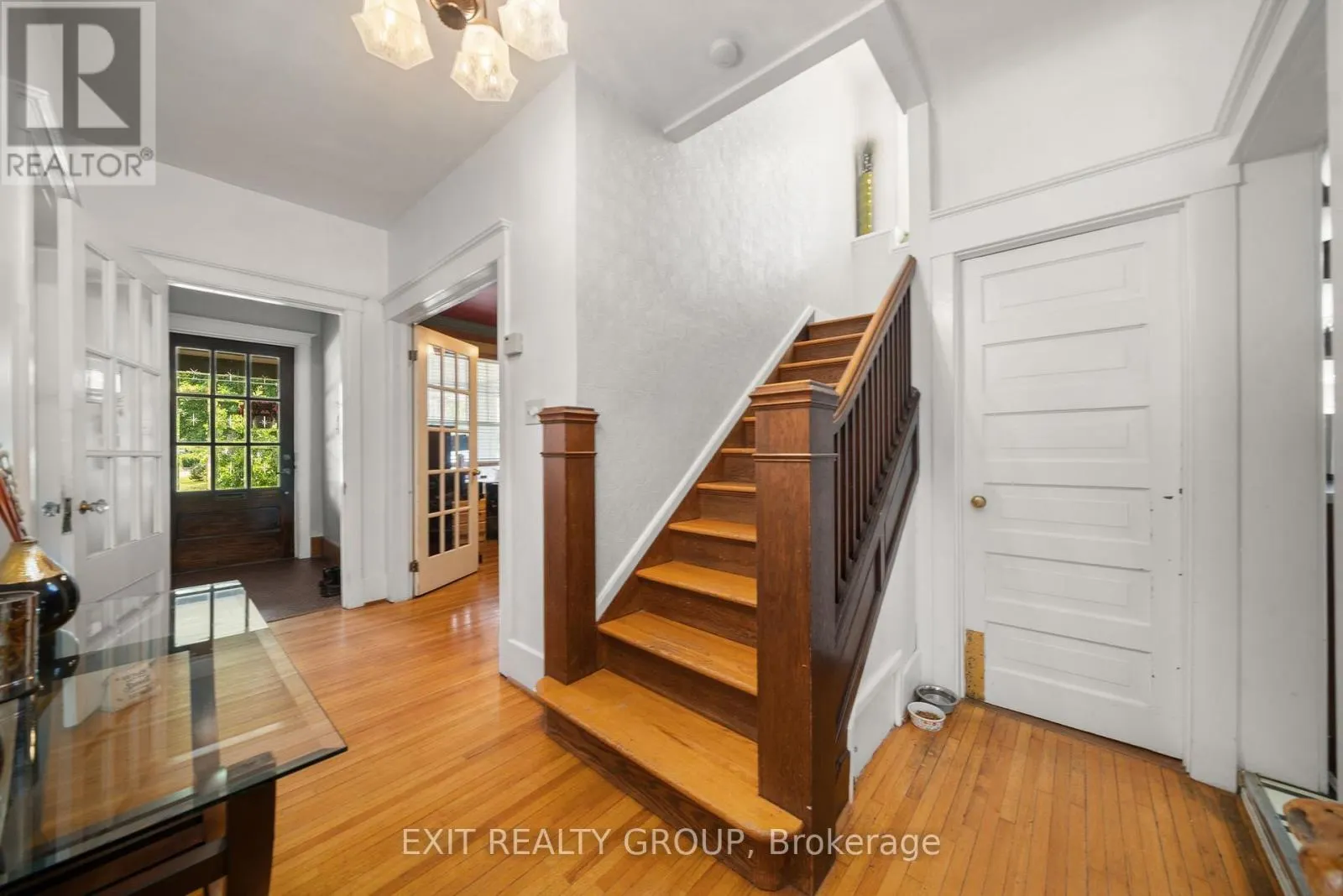 219 EAST STREET