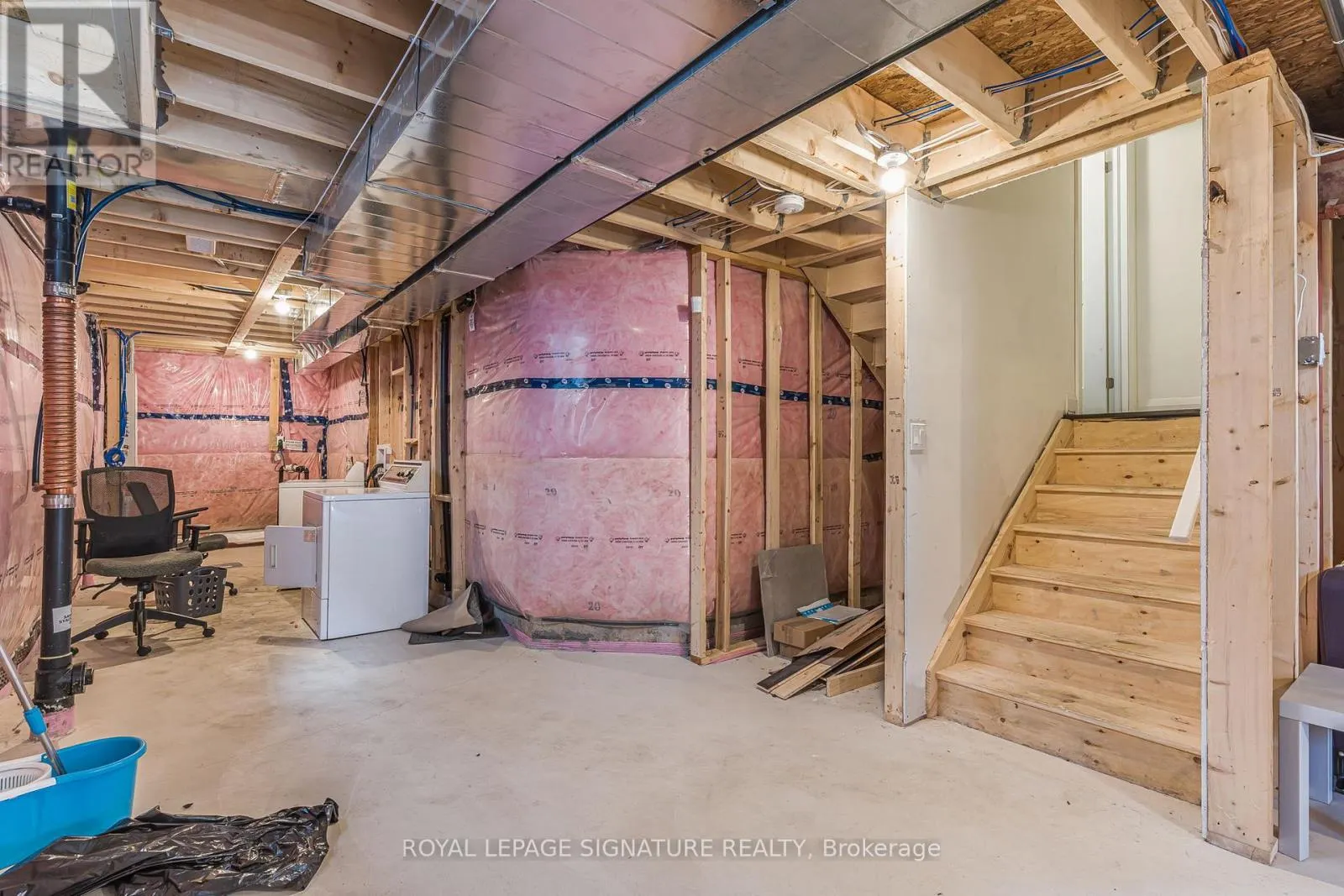 7249 PARKSIDE ROAD