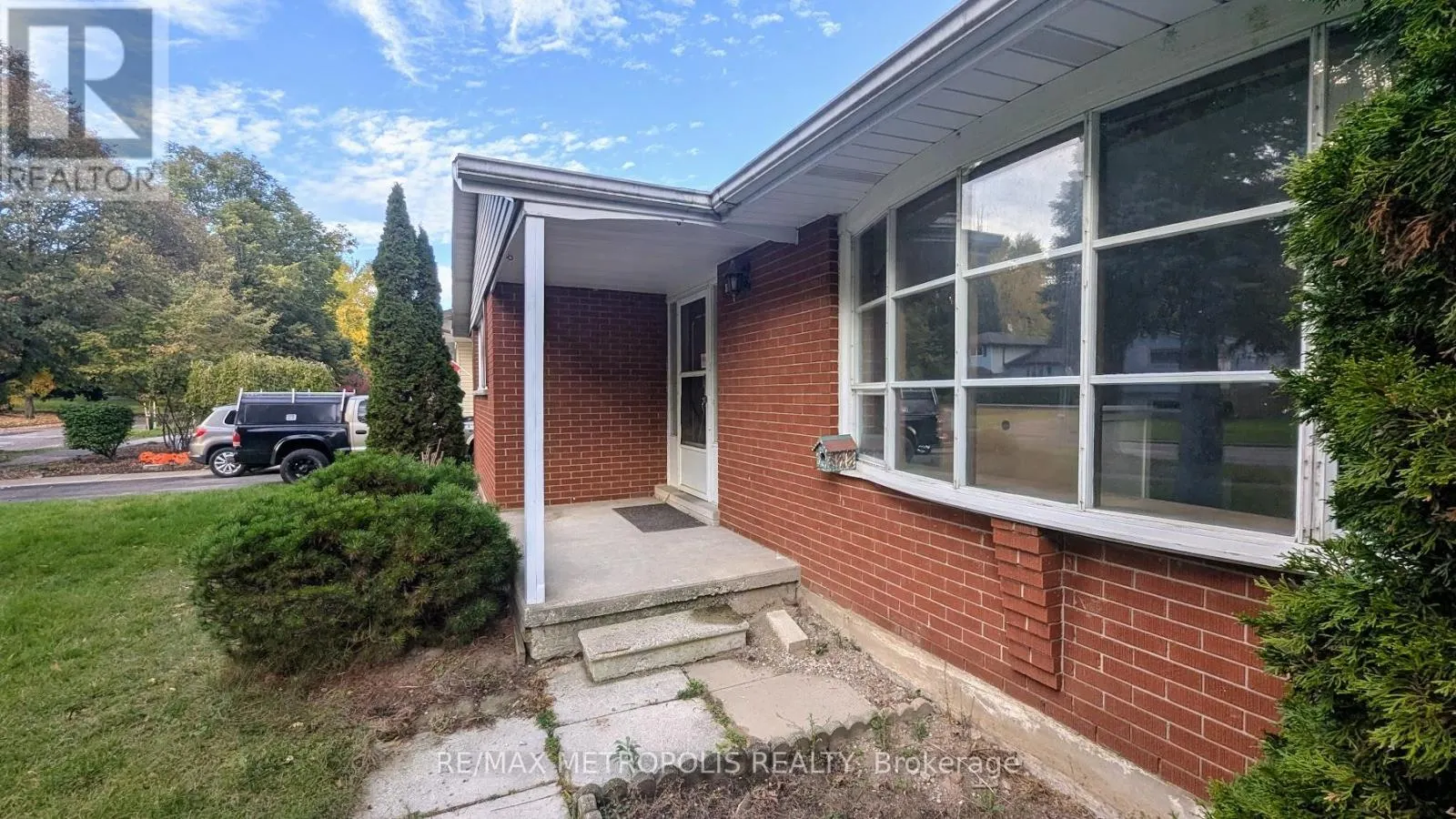 83 LONGWOOD DRIVE