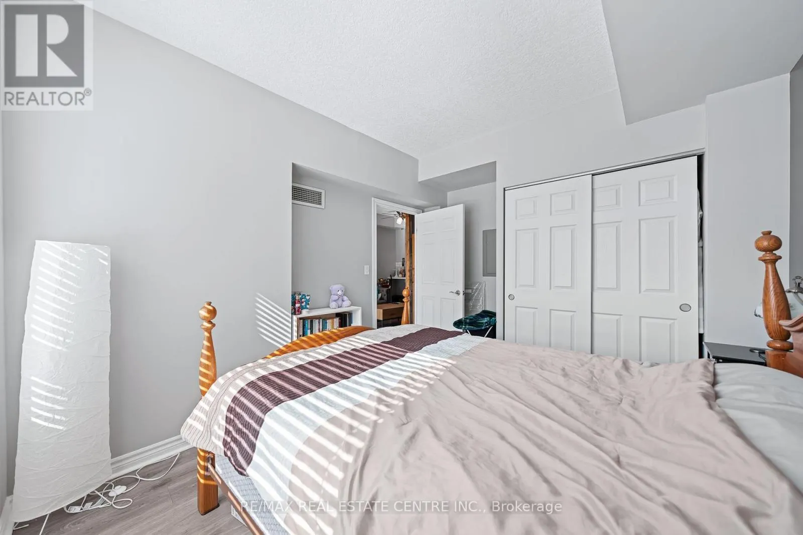 603 - 170 WATER STREET N