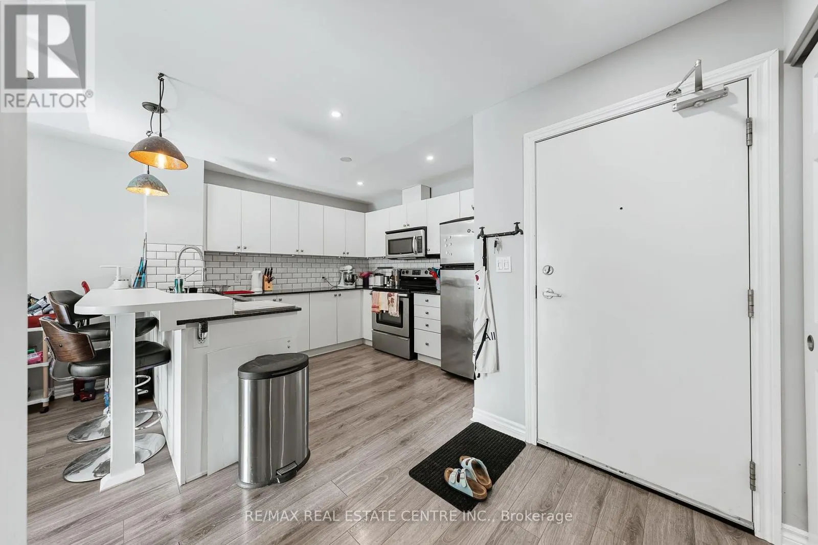 603 - 170 WATER STREET N