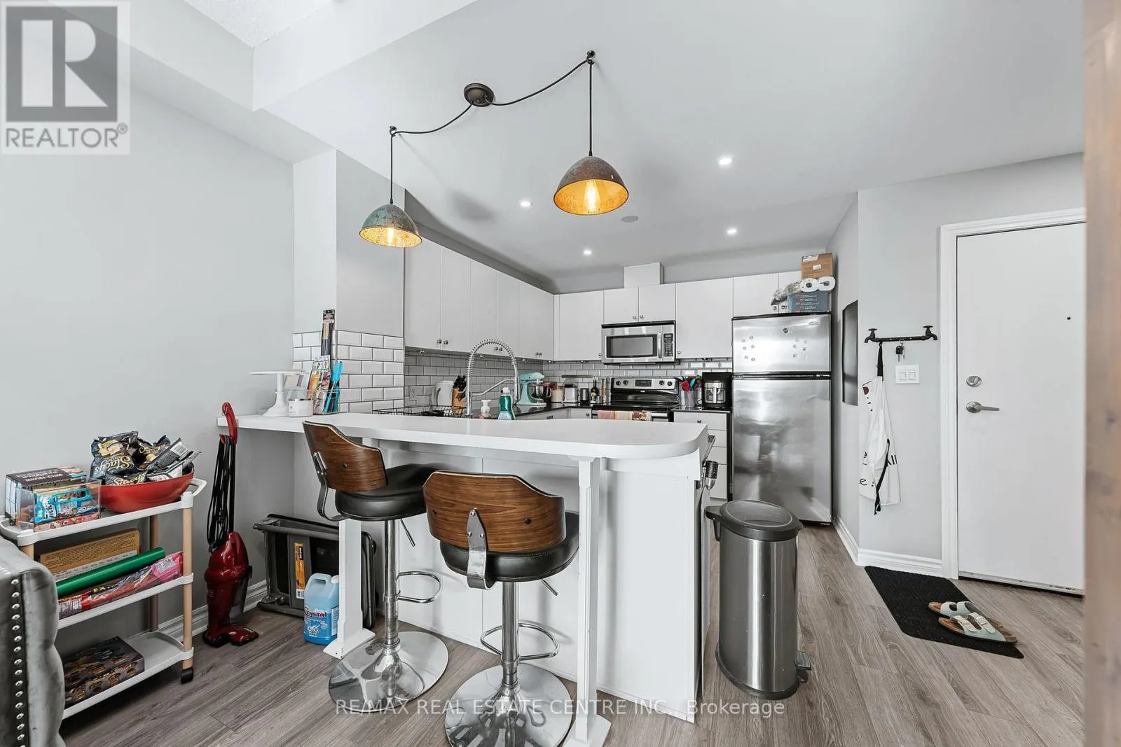 603 - 170 WATER STREET N