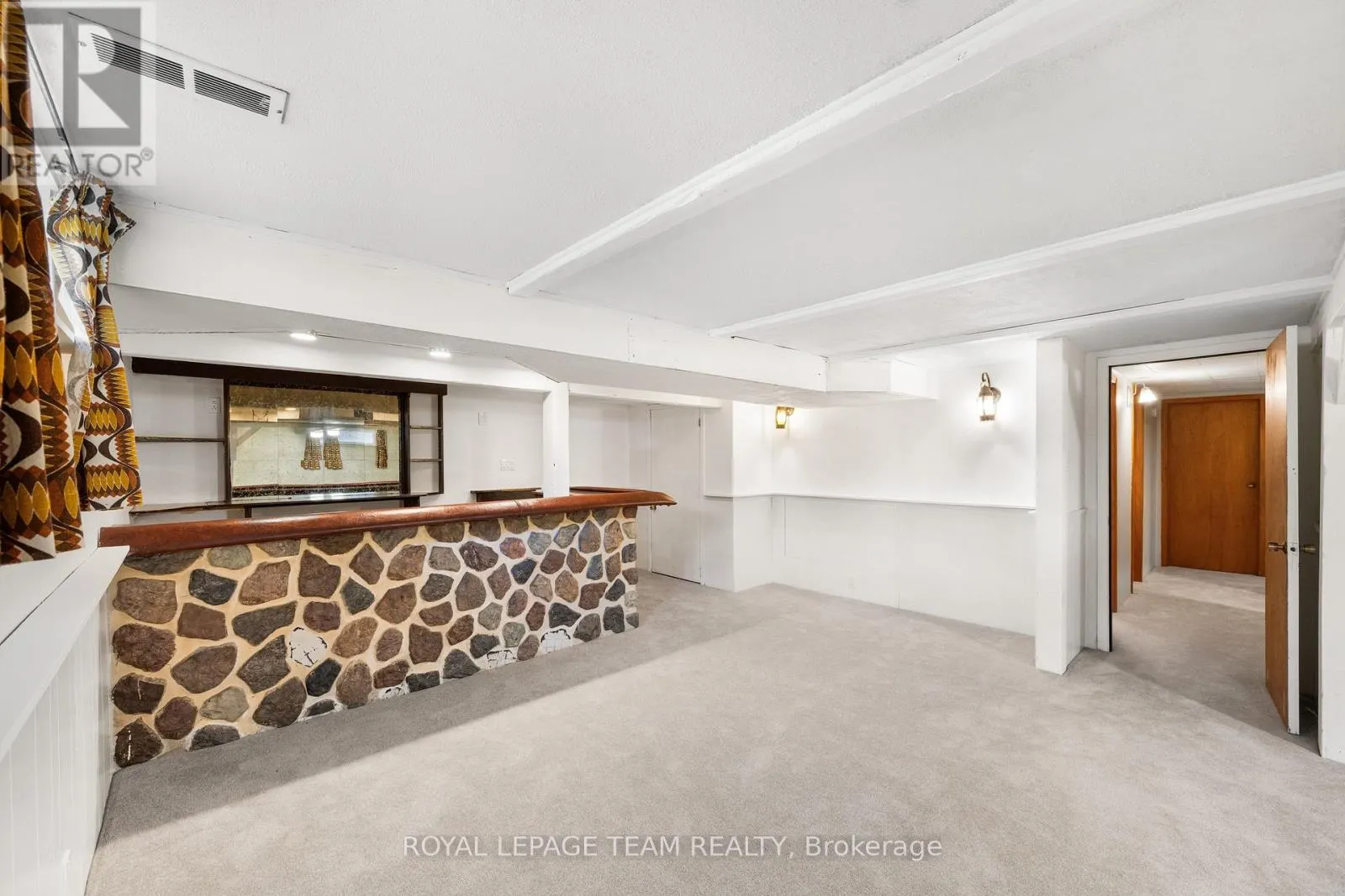 47 KIDGROVE GARDENS