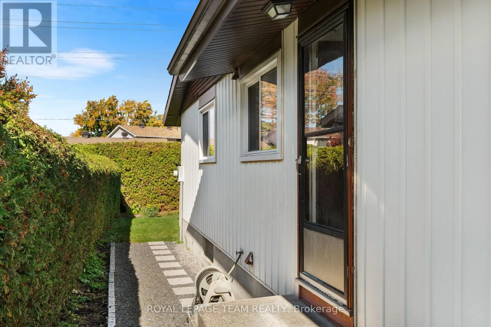 47 KIDGROVE GARDENS