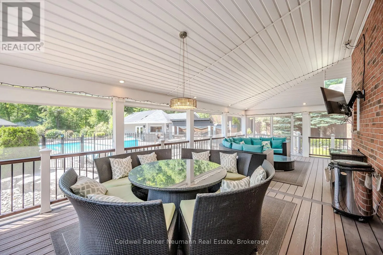 32 FOREST RIDGE ROAD
