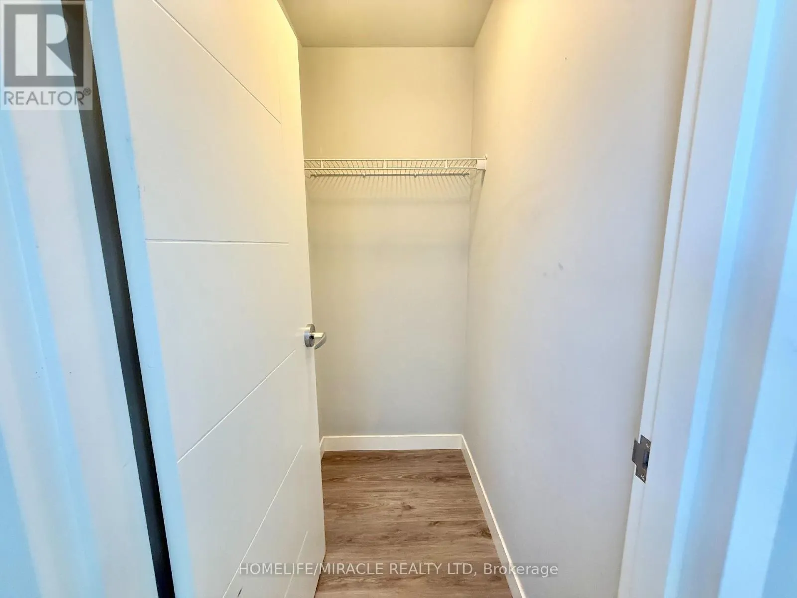 1907 - 318 SPRUCE STREET