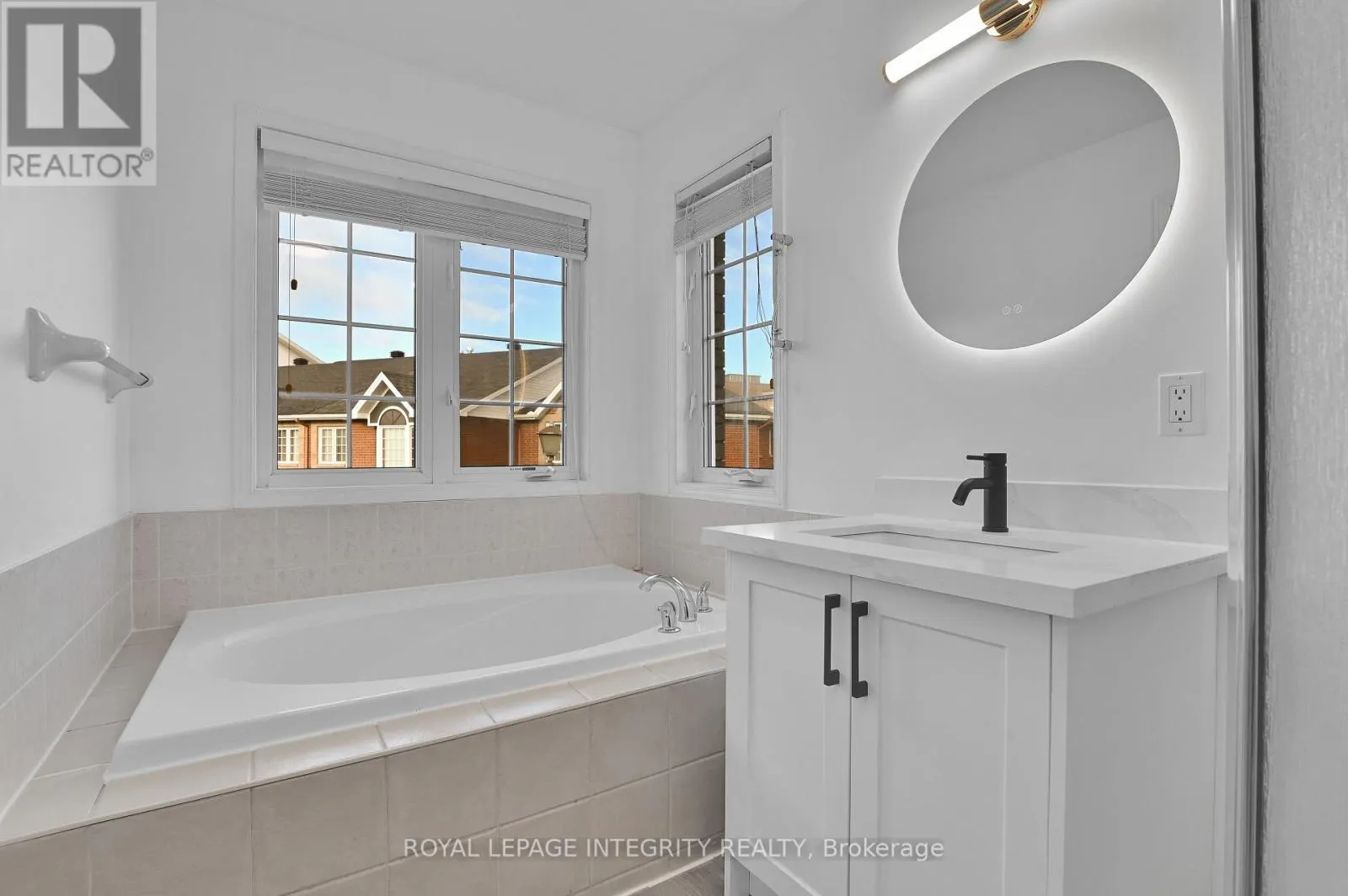137 TALL OAK PRIVATE