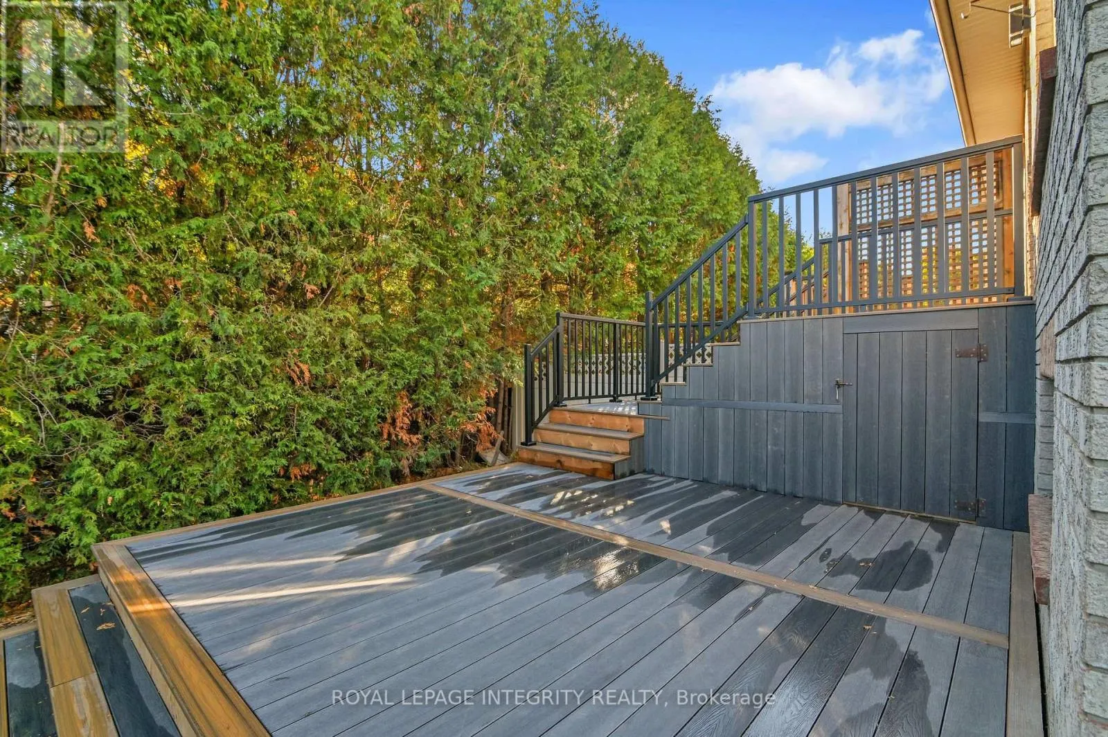 137 TALL OAK PRIVATE
