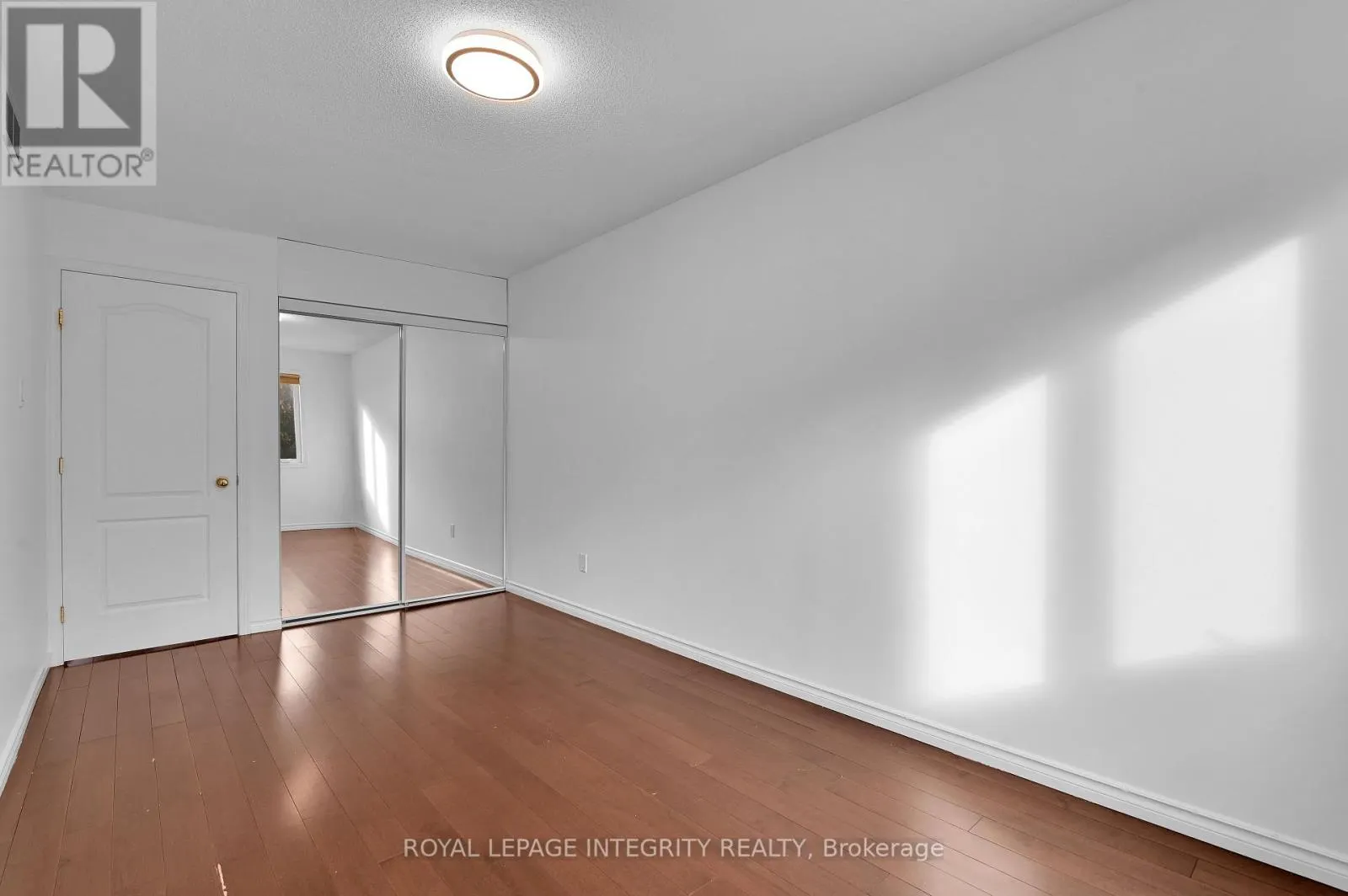 137 TALL OAK PRIVATE