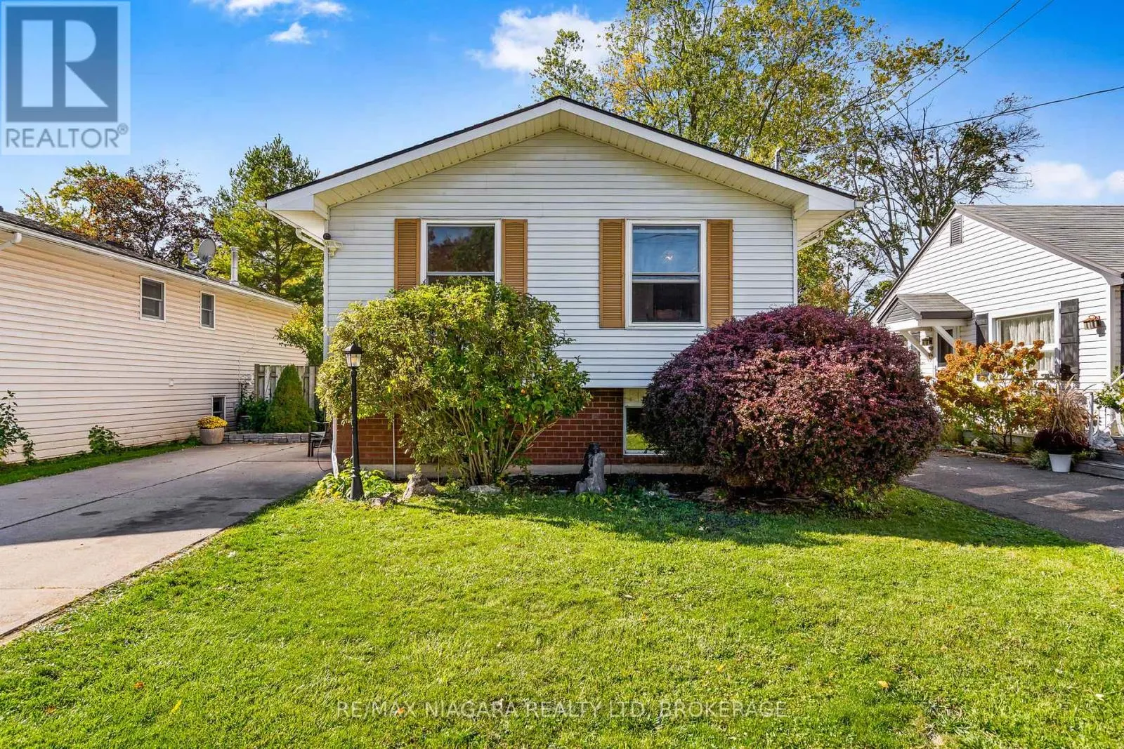 343 HELEN STREET