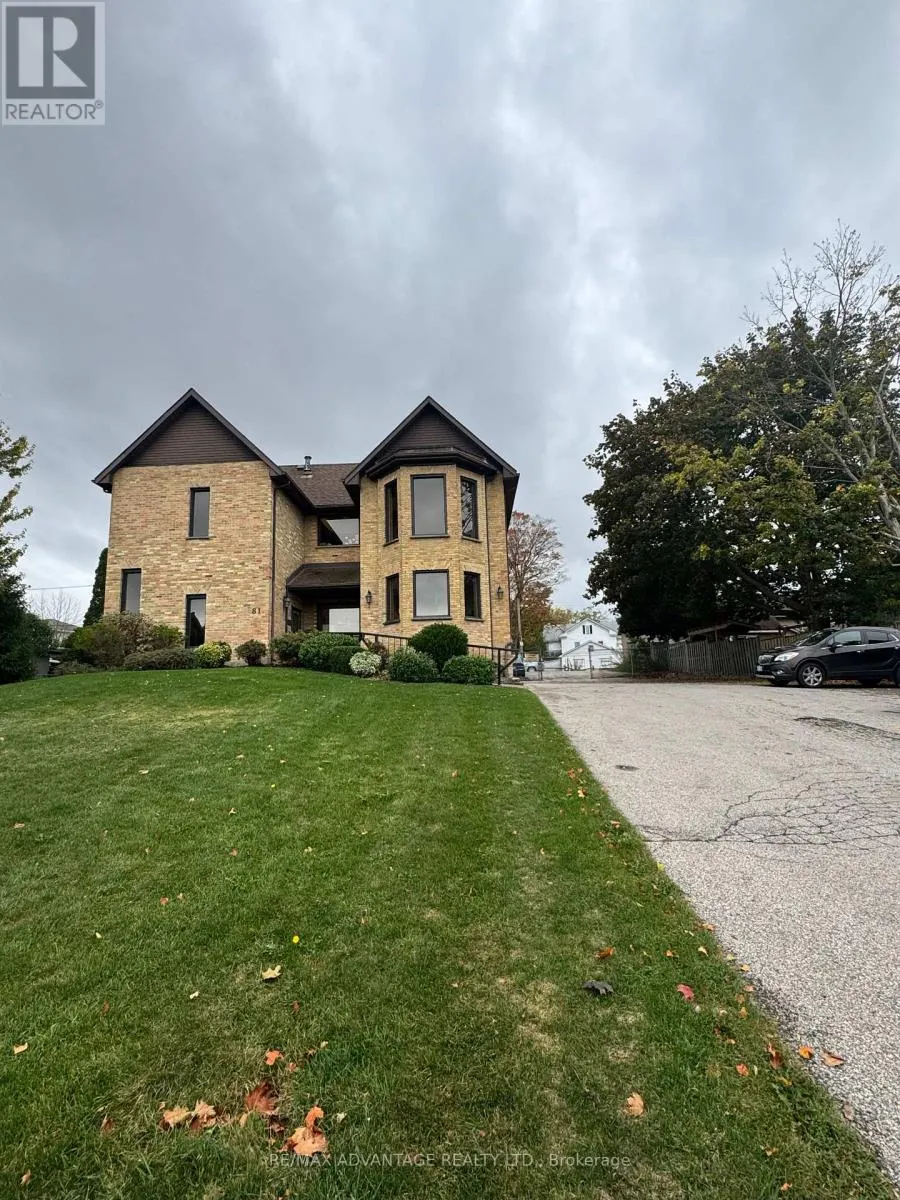 81 CHARLES STREET W