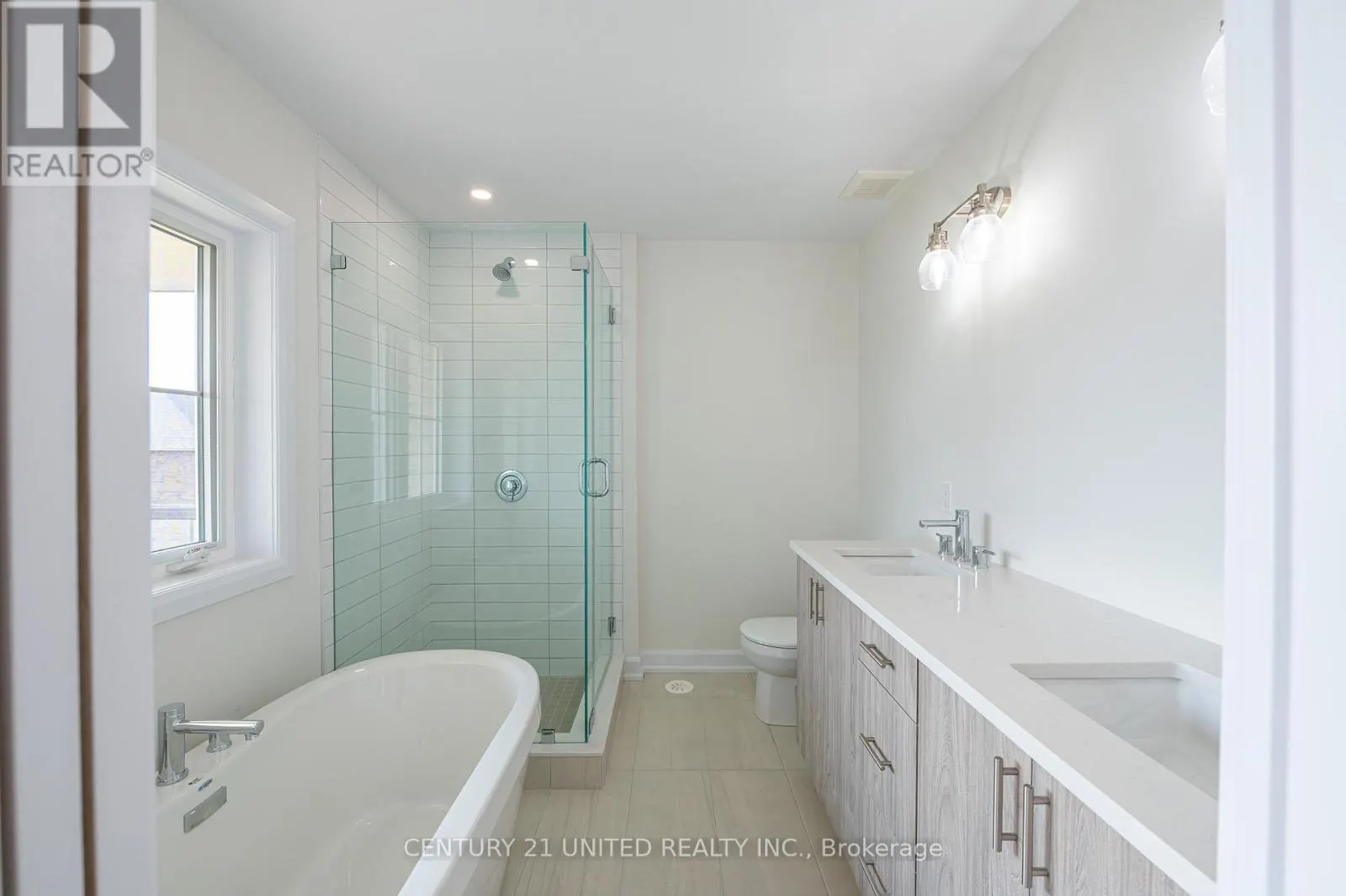 307 MULLIGHAN GARDENS