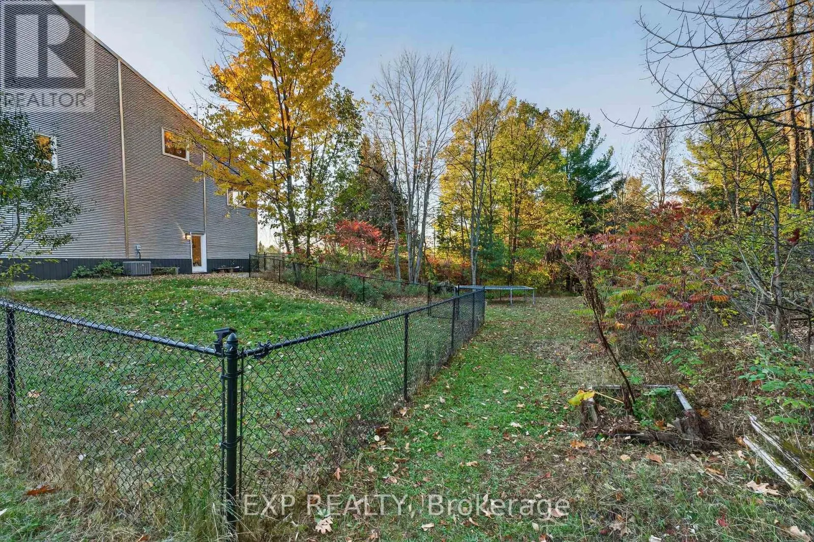 225 WOODCOCK'S MILLS ROAD