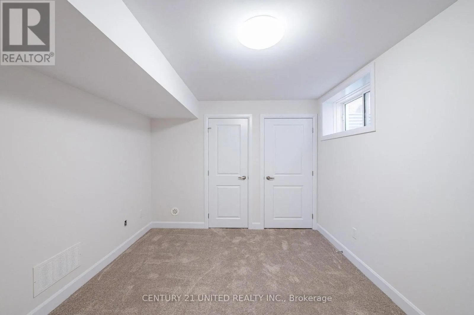 305 MULLIGHAN GARDENS