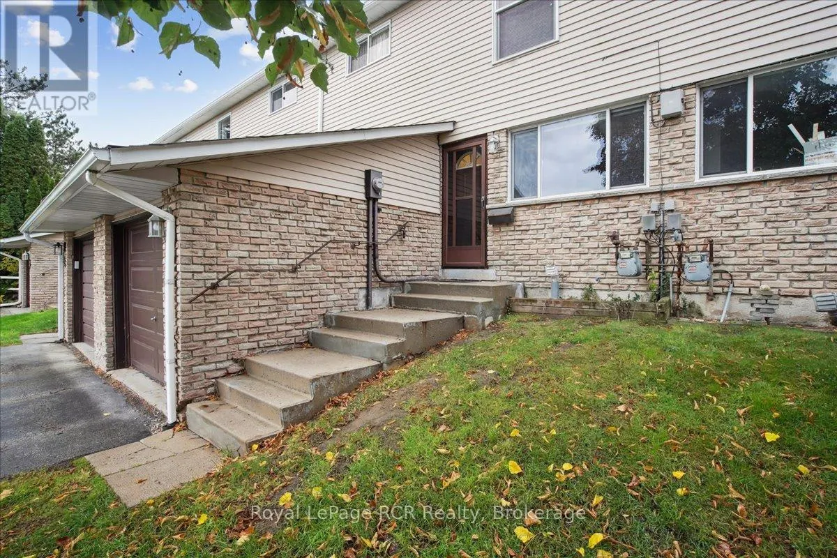85 - 85 LAURIE CRESCENT, #85