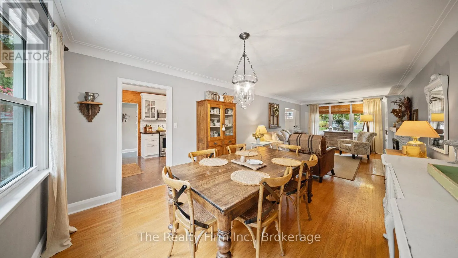 34 SPRINGFIELD DRIVE