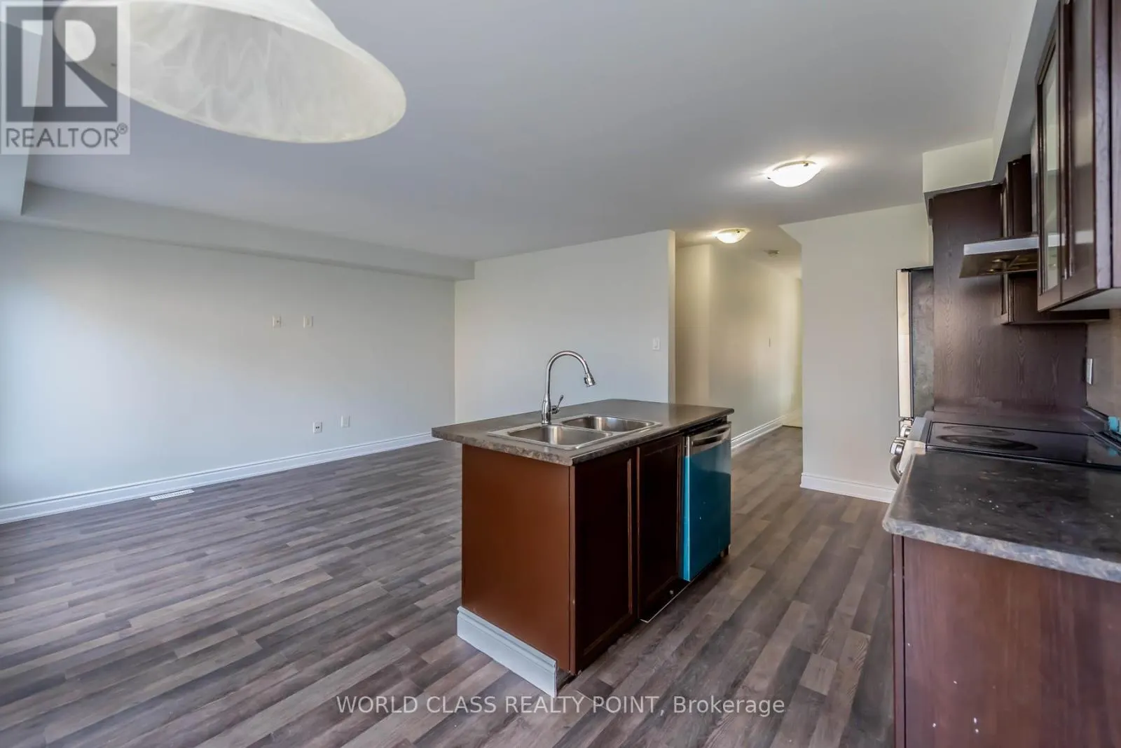 8542 NIGHTSHADE STREET