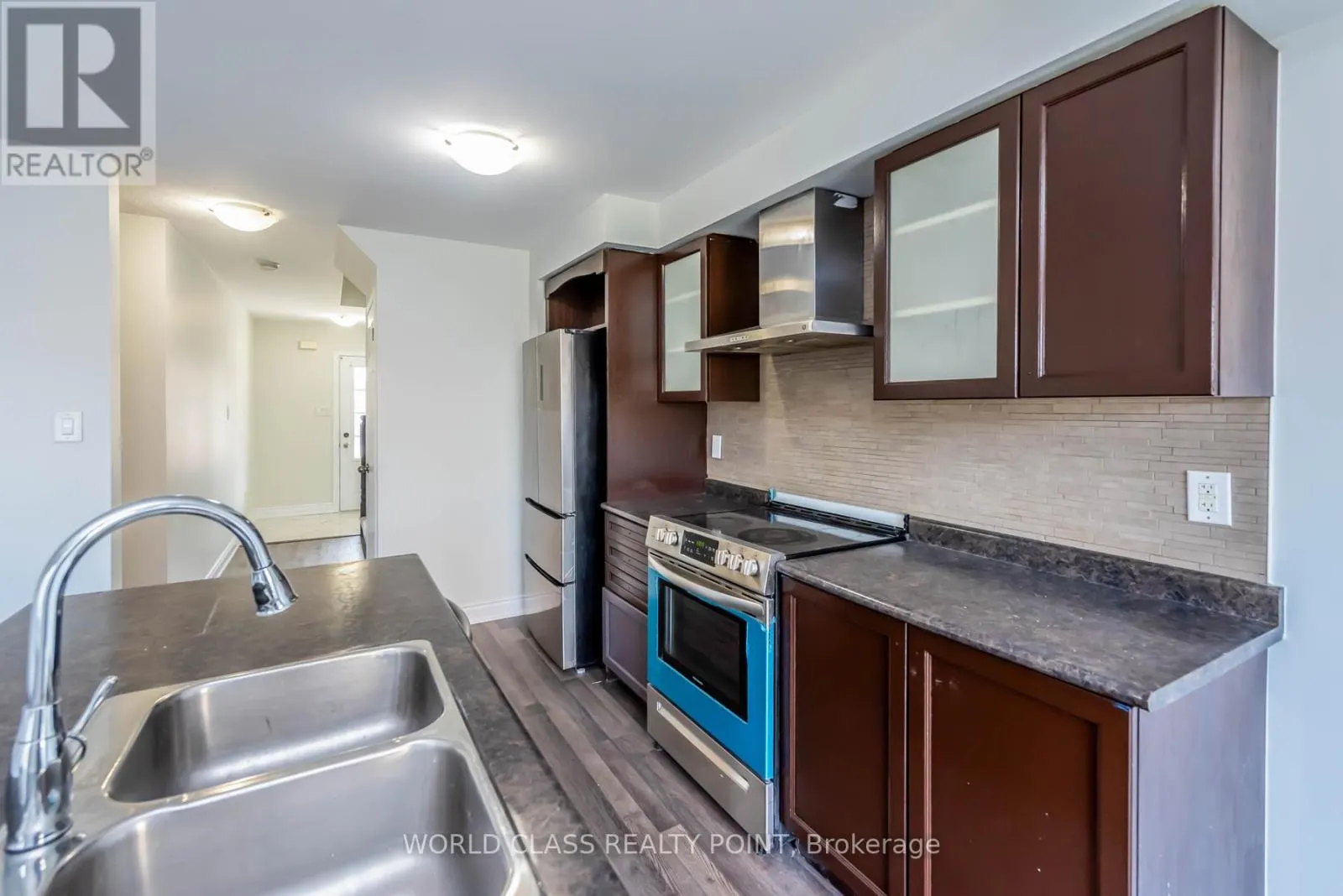 8542 NIGHTSHADE STREET