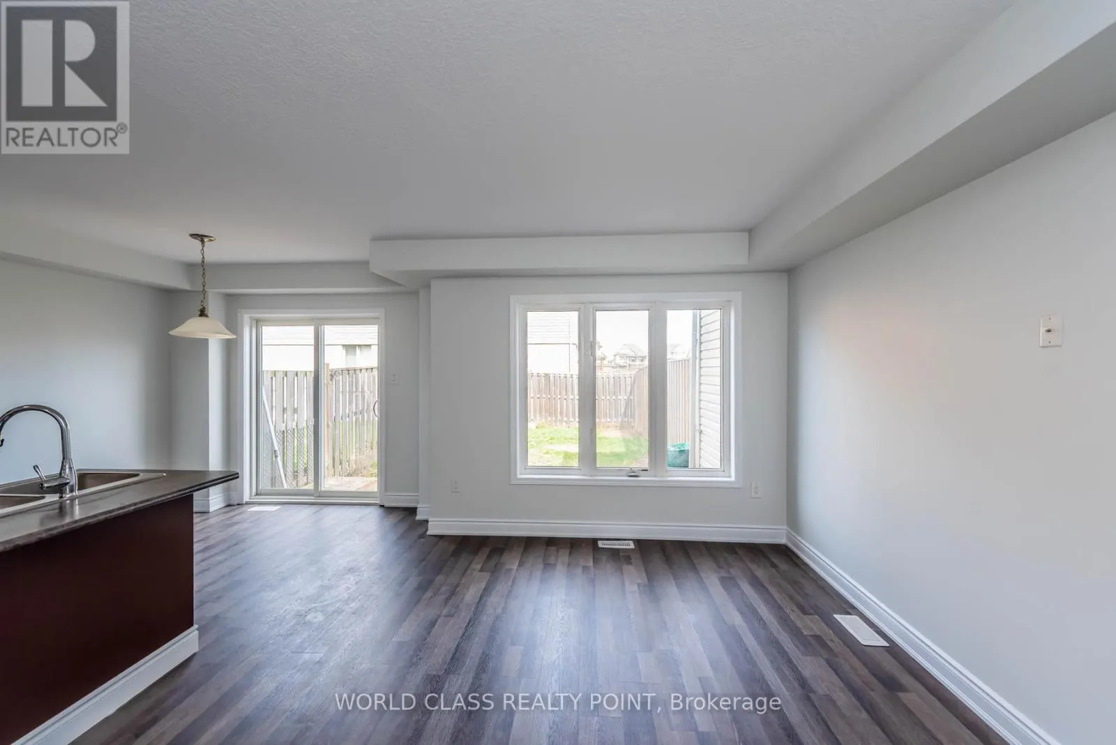 8542 NIGHTSHADE STREET