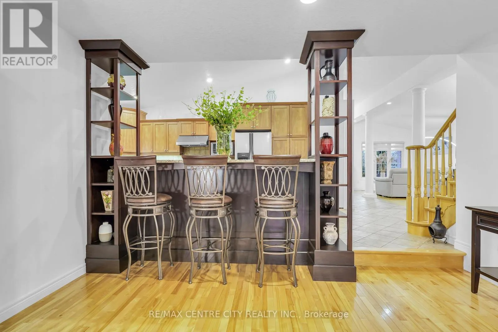 493 CARDIGAN PLACE