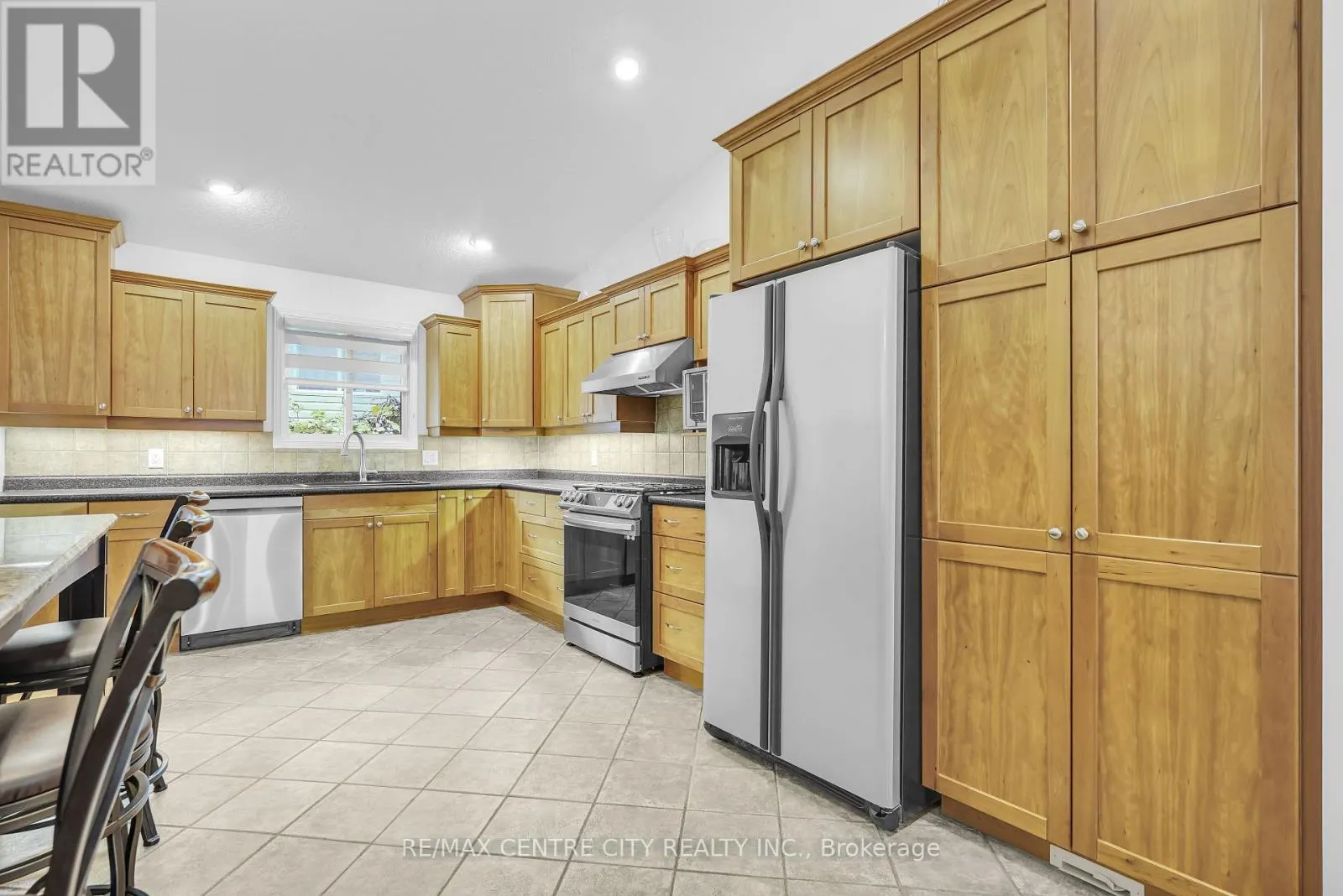 493 CARDIGAN PLACE
