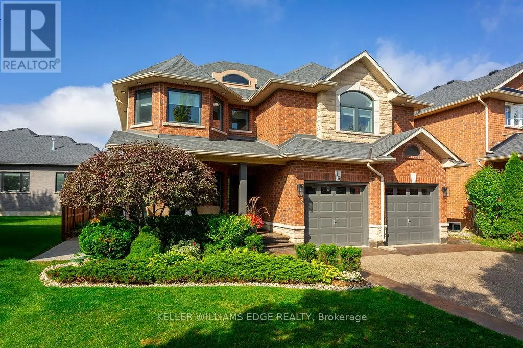 16 EDGECROFT CRESCENT