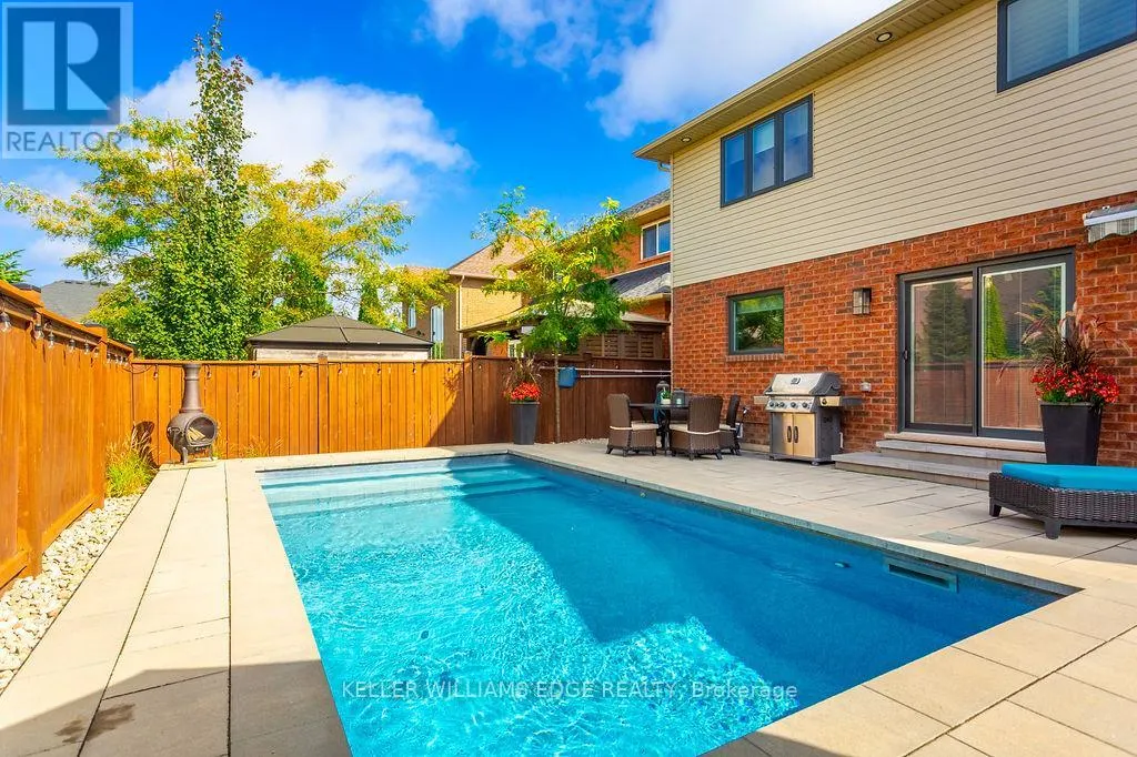 16 EDGECROFT CRESCENT