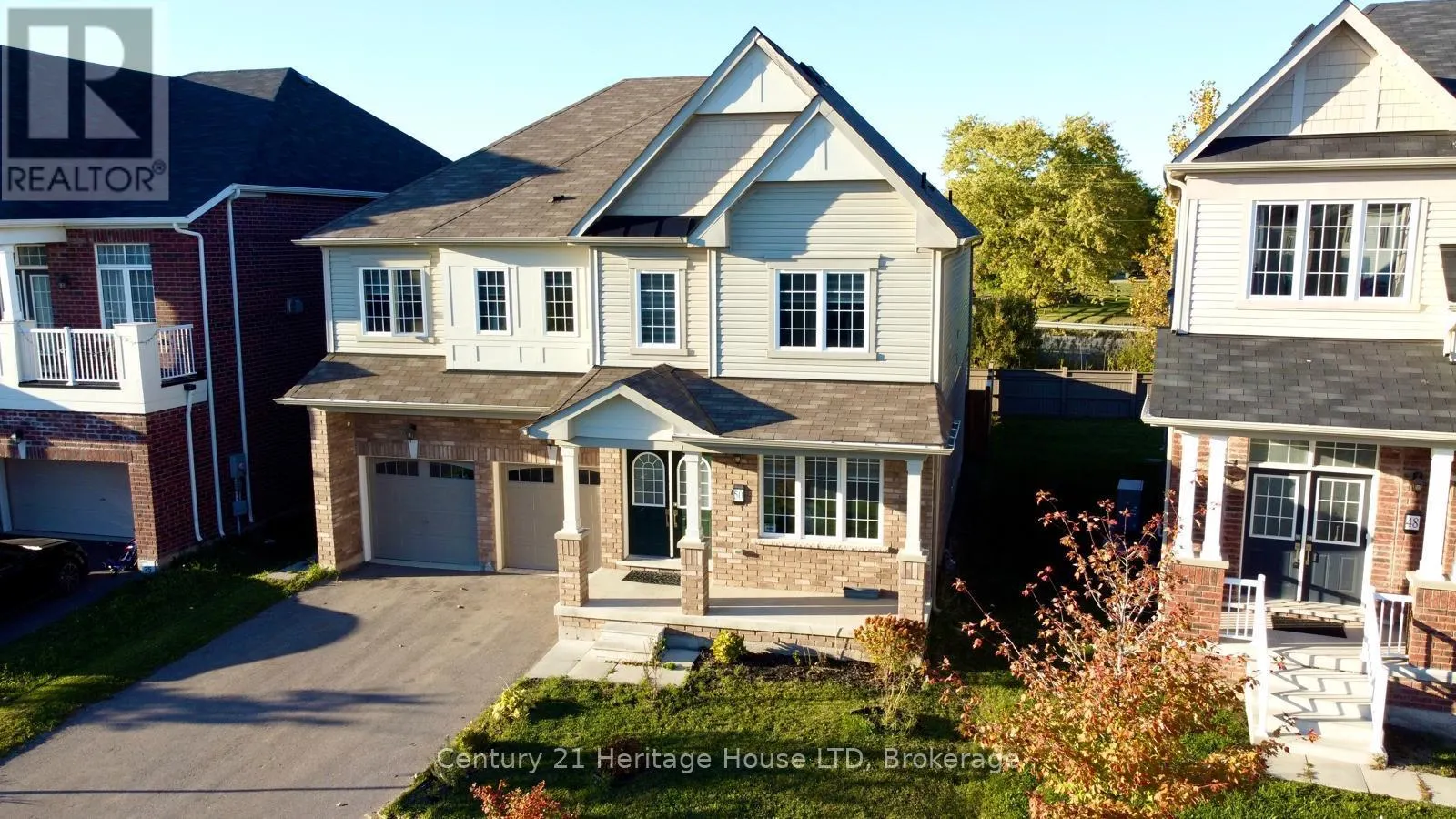 50 ESTHER CRESCENT