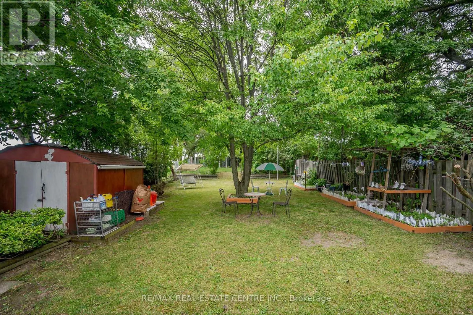 676 UPPER WENTWORTH STREET