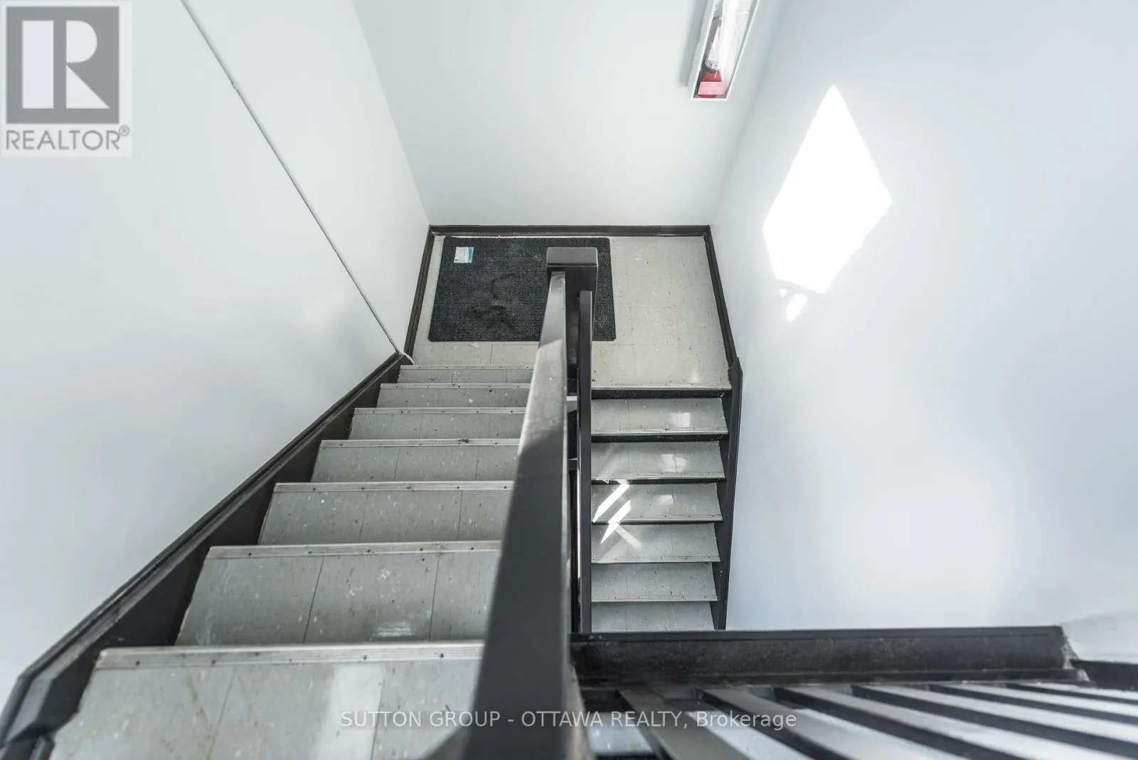 3 - 2419 PAGÉ ROAD N
