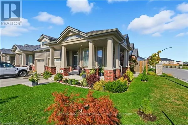 4 ELLIS AVENUE