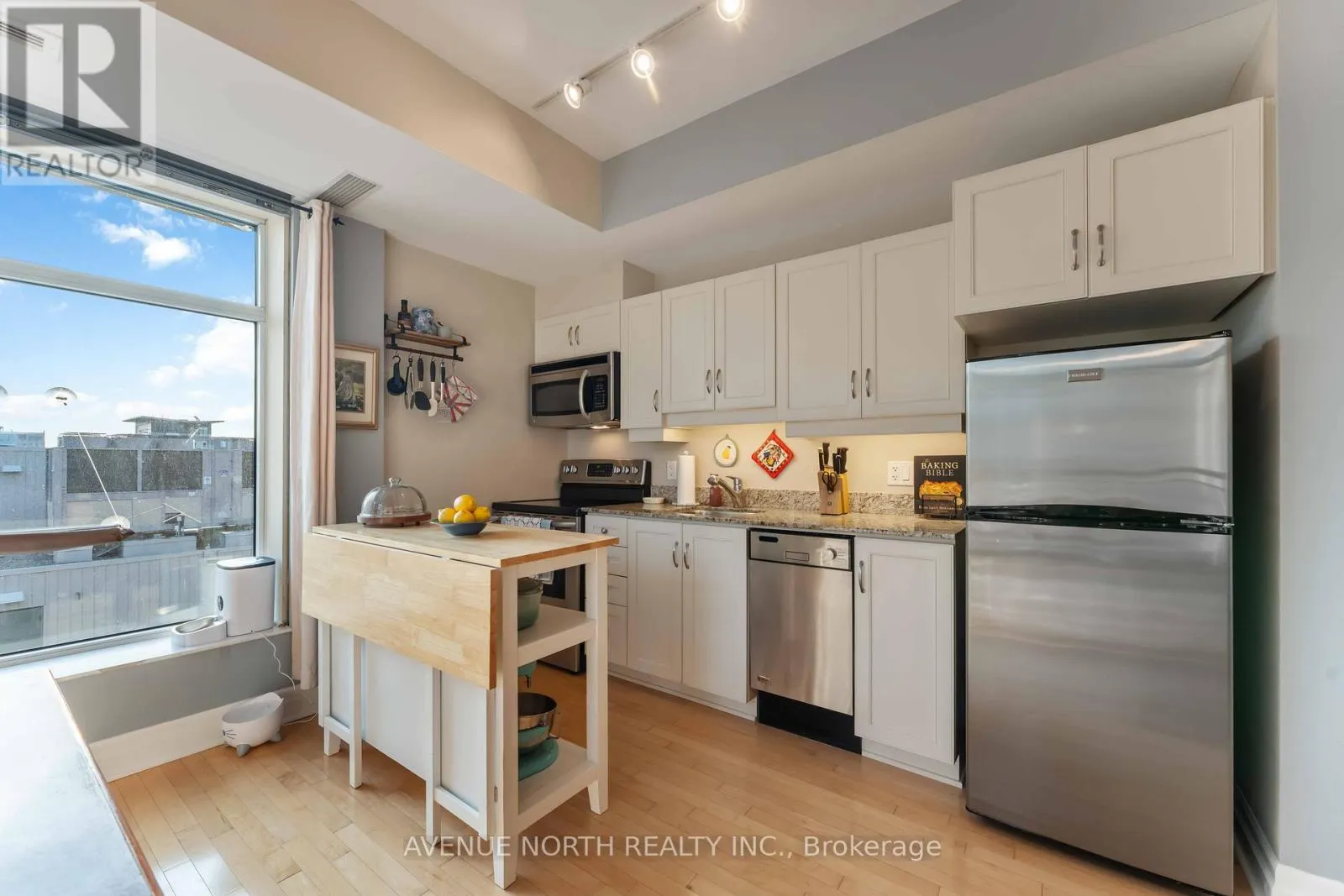 1505 - 245 KENT STREET