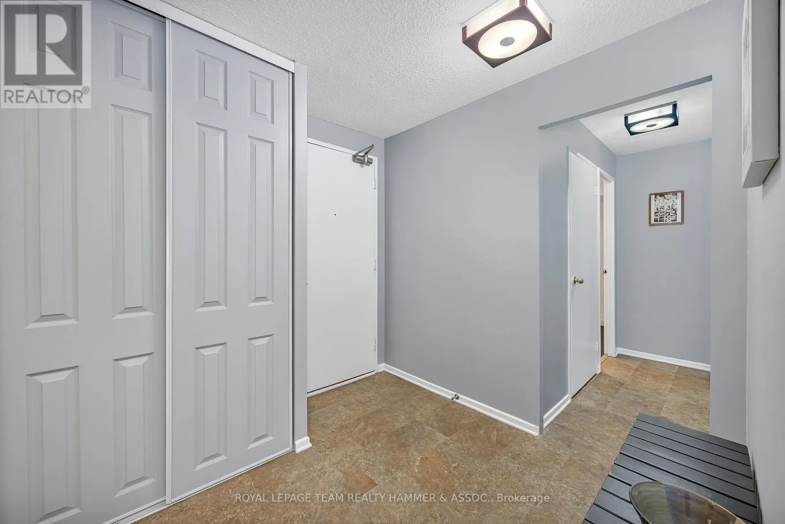 106 - 415 GREENVIEW AVENUE