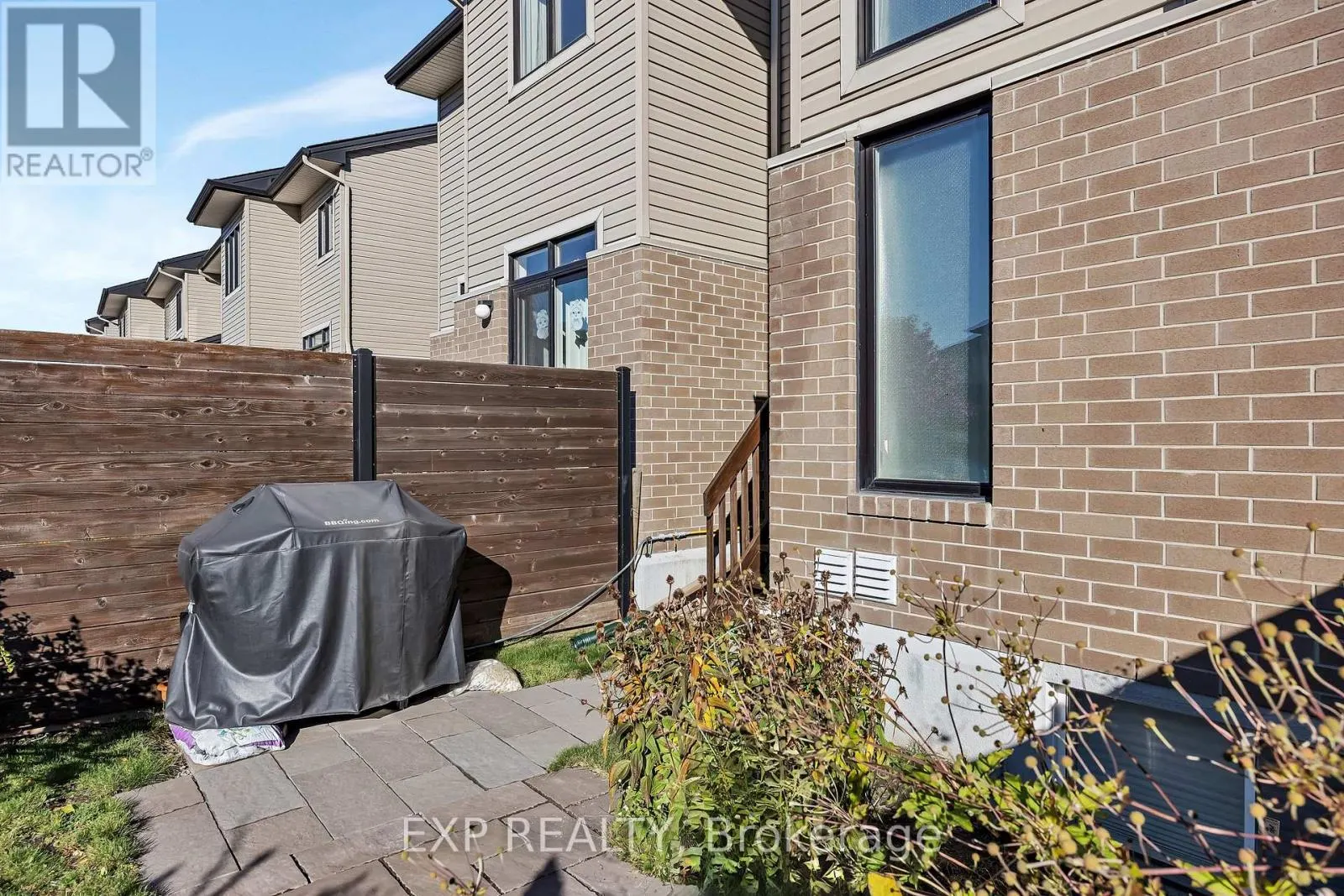 121 MATTINGLY WAY