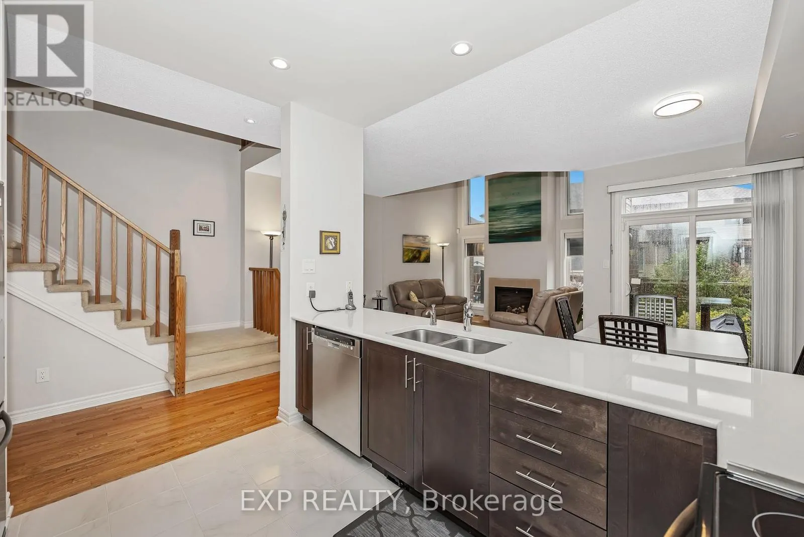 121 MATTINGLY WAY