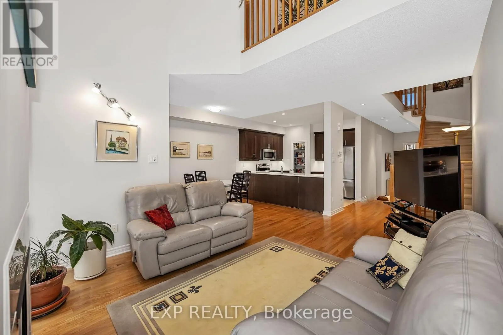 121 MATTINGLY WAY