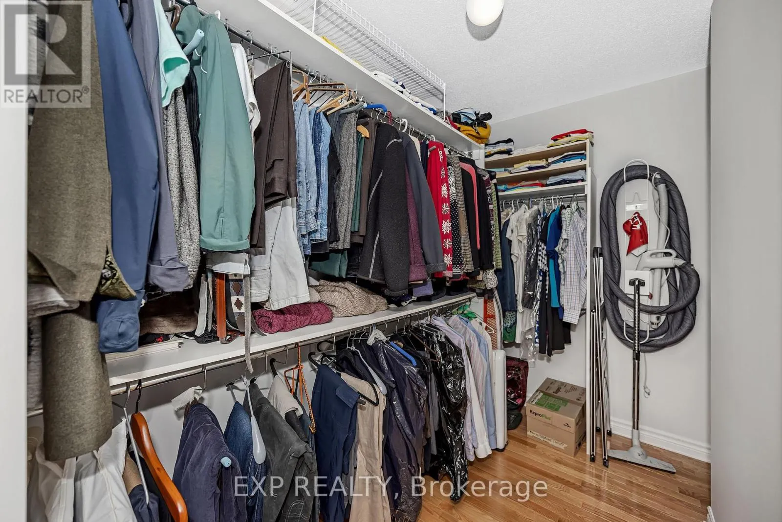 121 MATTINGLY WAY