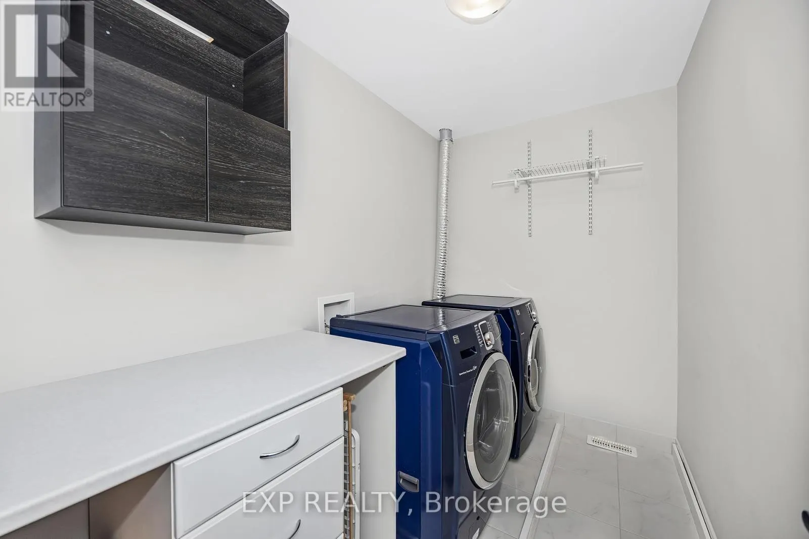 121 MATTINGLY WAY