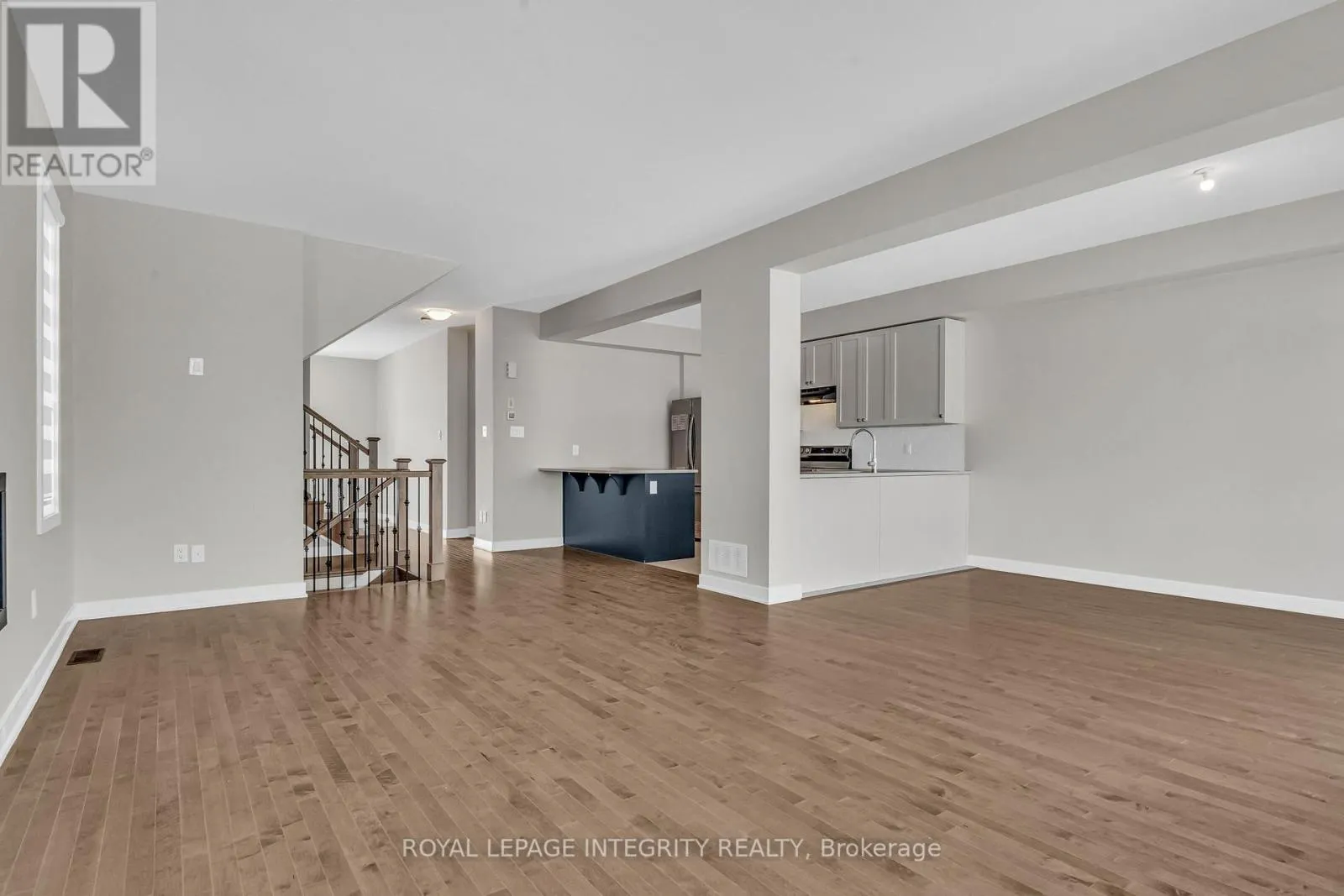 505 OLDENBURG AVENUE