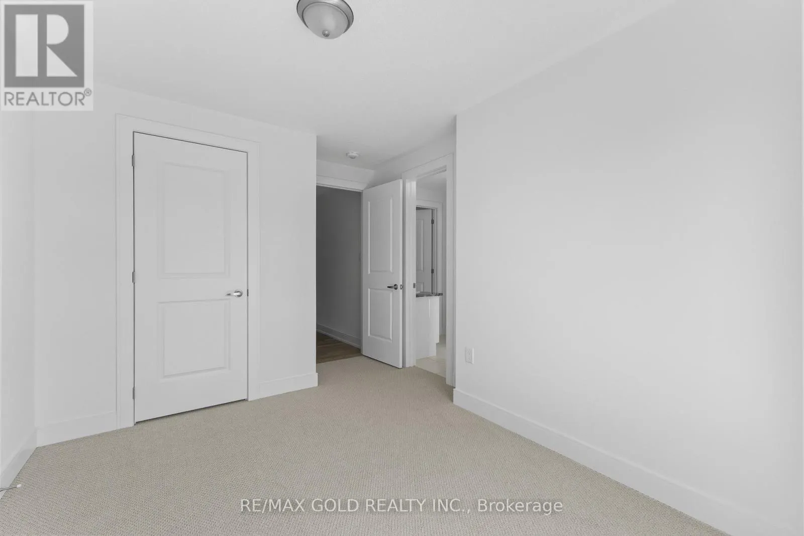 31 STANLEY LEITCH DRIVE
