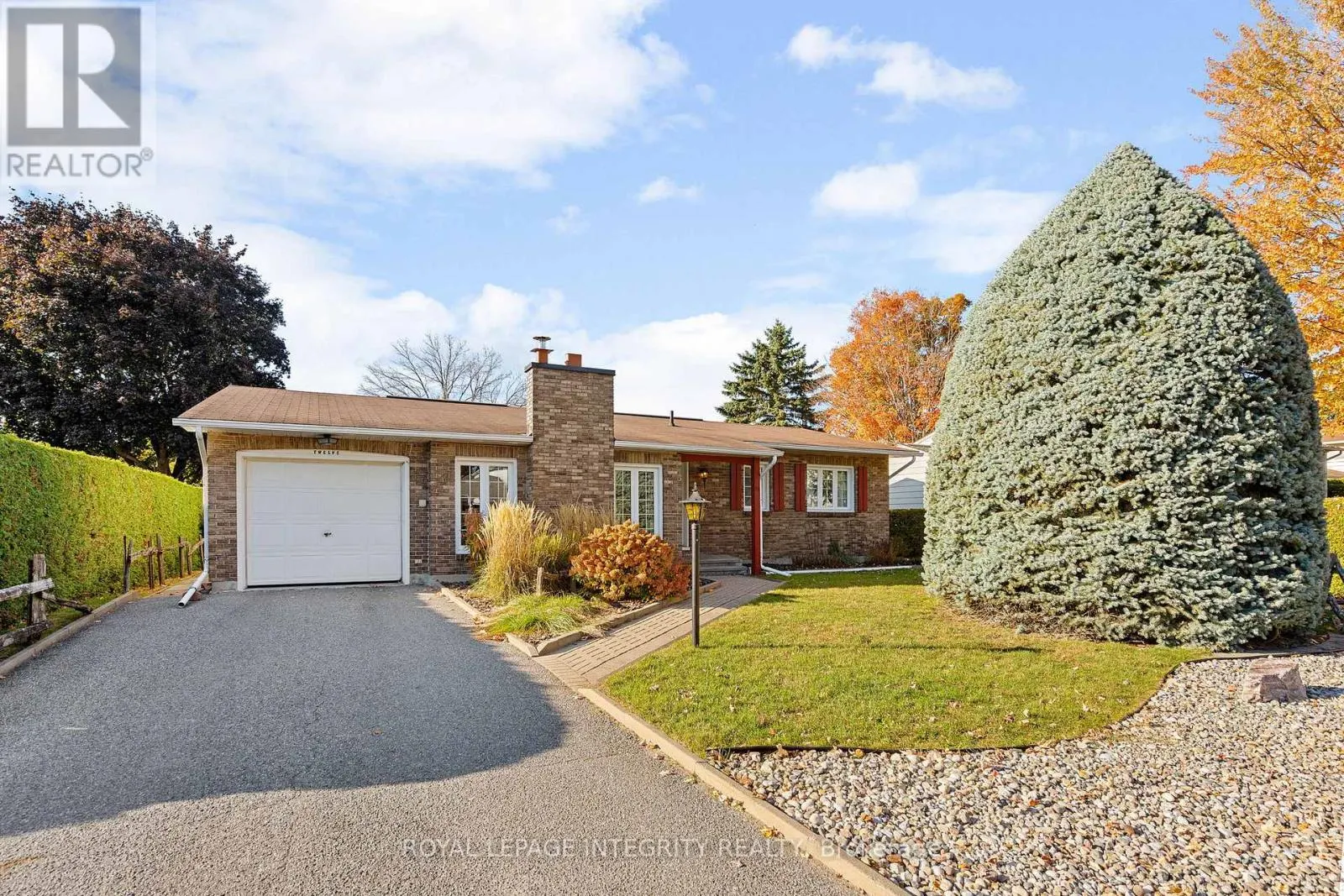 12 WYNFORD AVENUE