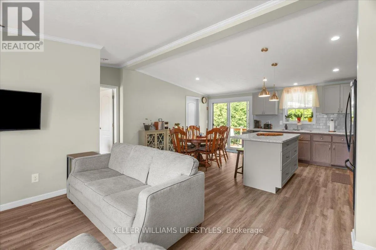 13 KELLESTINE DRIVE