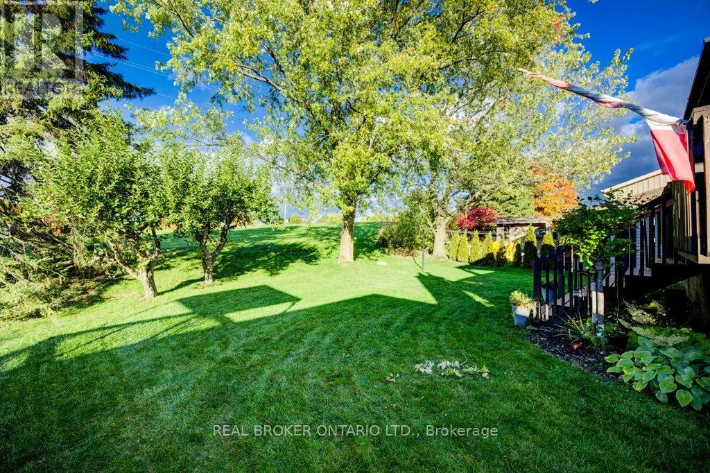 34 WILLOW GREEN COURT
