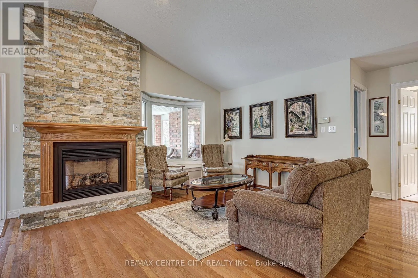 29 HICKORY LANE