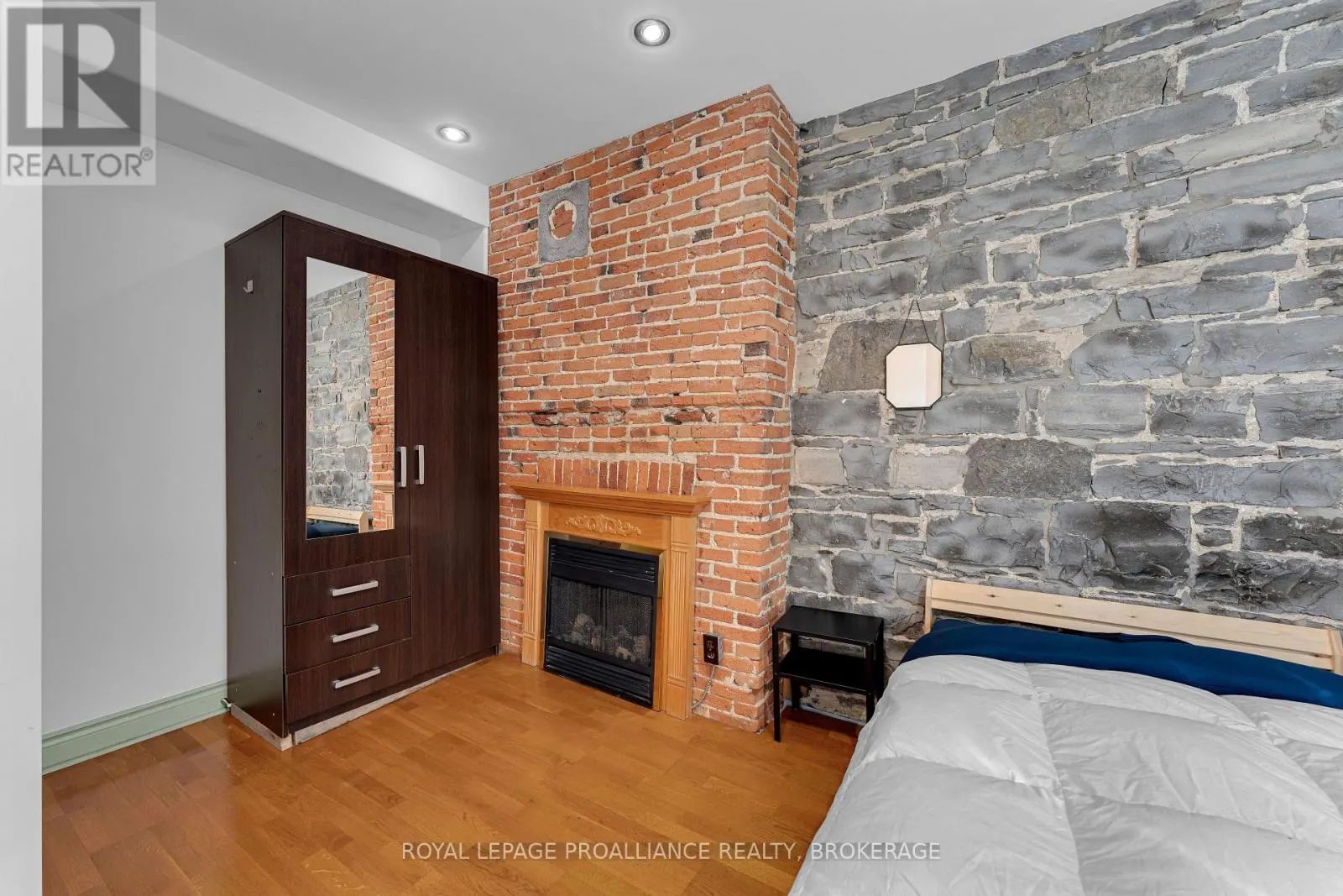 153-155 BROCK STREET