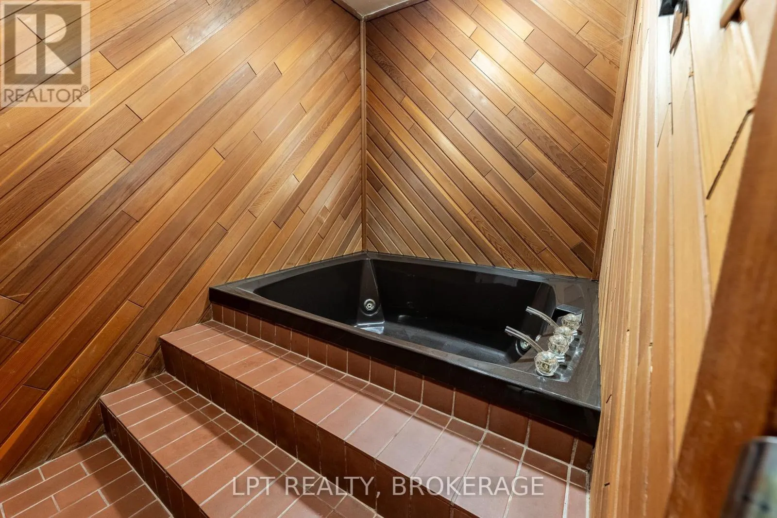 168 BRAEMAR ROAD